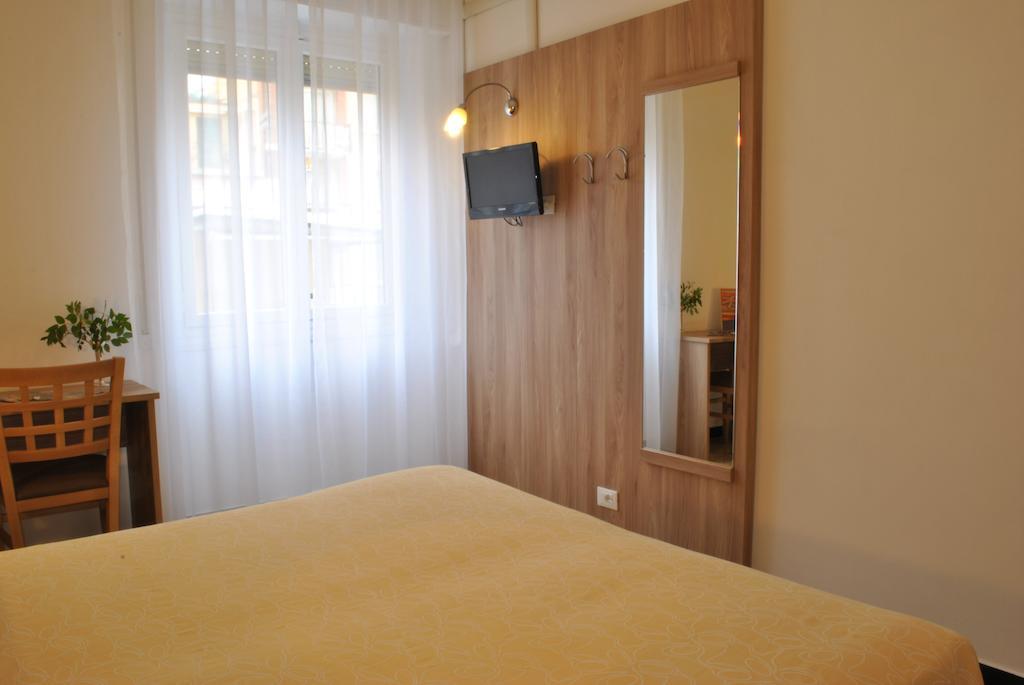 Hotel Bristol Laigueglia Pokoj fotografie