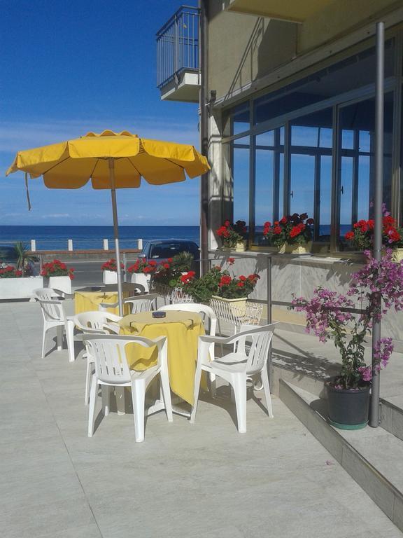 Hotel Bristol Laigueglia Exteriér fotografie
